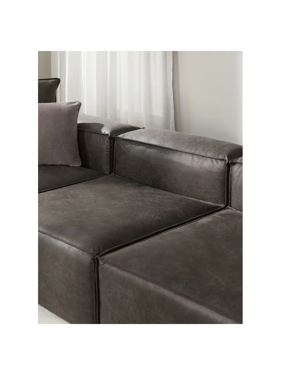 Westwing Collection Chauffeuse pour canapé modulaire en cuir recyclé brun-gris Lennon, larg. 89 x prof. 119 cm 3 Westwing Collection Chauffeuse pour canapé modulaire en cuir recyclé brun-gris Lennon, larg. 89 x prof. 119 cm – Image 3