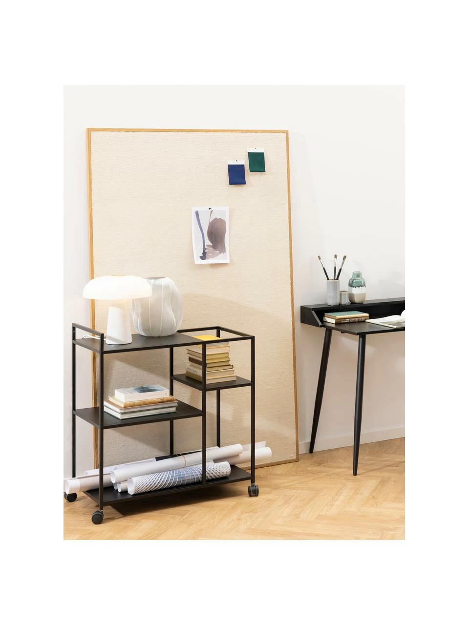 Westwing Collection Desserte noire en métal Neptun, larg. 78 x haut. 85 cm 2 Westwing Collection Desserte noire en métal Neptun, larg. 78 x haut. 85 cm – Image 2