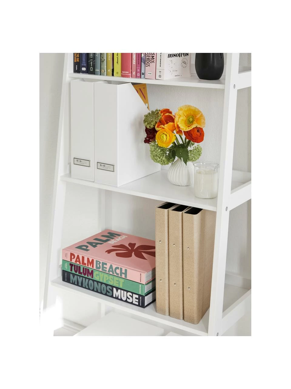 Étagère blanche Wally, larg. 63 x haut. 180 cm 3 Étagère blanche Wally, larg. 63 x haut. 180 cm – Image 3