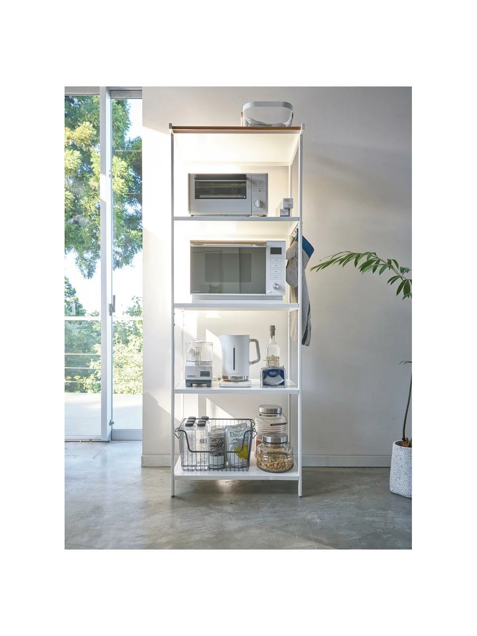 Yamazaki Étagère industrielle en métal blanc Killy, larg. 60 x haut. 170 cmDisponibilité limitée 2 Yamazaki Étagère industrielle en métal blanc Killy, larg. 60 x haut. 170 cmDisponibilité limitée – Image 2