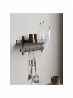 House Doctor Étagère murale noire en métal avec 5 crochets Tag, larg. 80 x haut. 23 cmSeulement 1 produit disponible -furniture Soldes Etagere murale noire en metal avec 5 crochets Tag 4