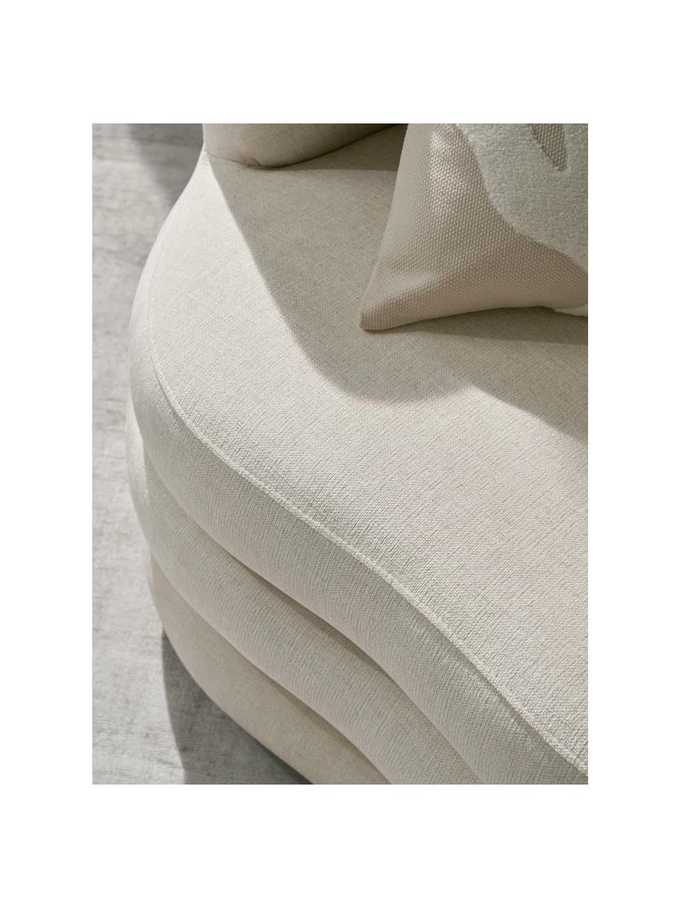 Westwing Collection Fauteuil design tissu bouclé beige clair Solomon, larg. 95 x prof. 80 cm 3 Westwing Collection Fauteuil design tissu bouclé beige clair Solomon, larg. 95 x prof. 80 cm – Image 3