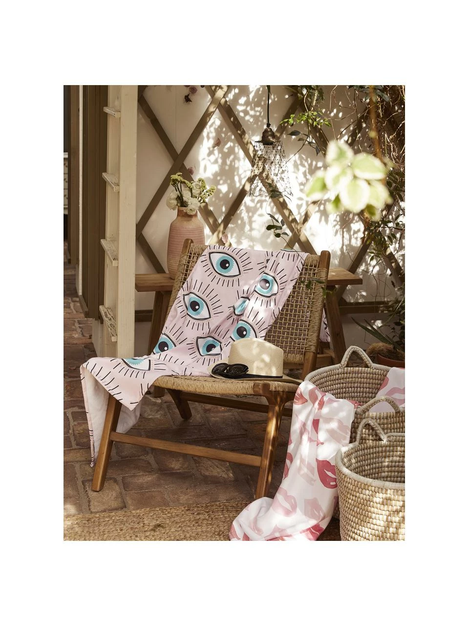 Fauteuil large bois de teck Derby, larg. 60 x prof. 80 cm 2 Fauteuil large bois de teck Derby, larg. 60 x prof. 80 cm – Image 2