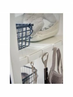 Yamazaki Petite étagère industrielle en métal blanc Killy, larg. 60 x haut. 90 cmSeulement 1 produit disponible -furniture Soldes Petite etagere industrielle en metal blanc Killy 4