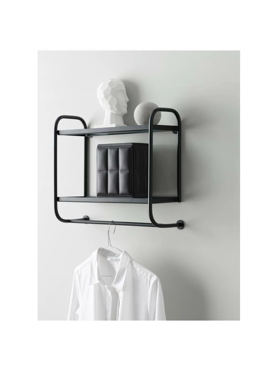 Porte-manteau mural métal noir Thelma, larg. 43 x haut. 42 cm 2 Porte-manteau mural métal noir Thelma, larg. 43 x haut. 42 cm – Image 2