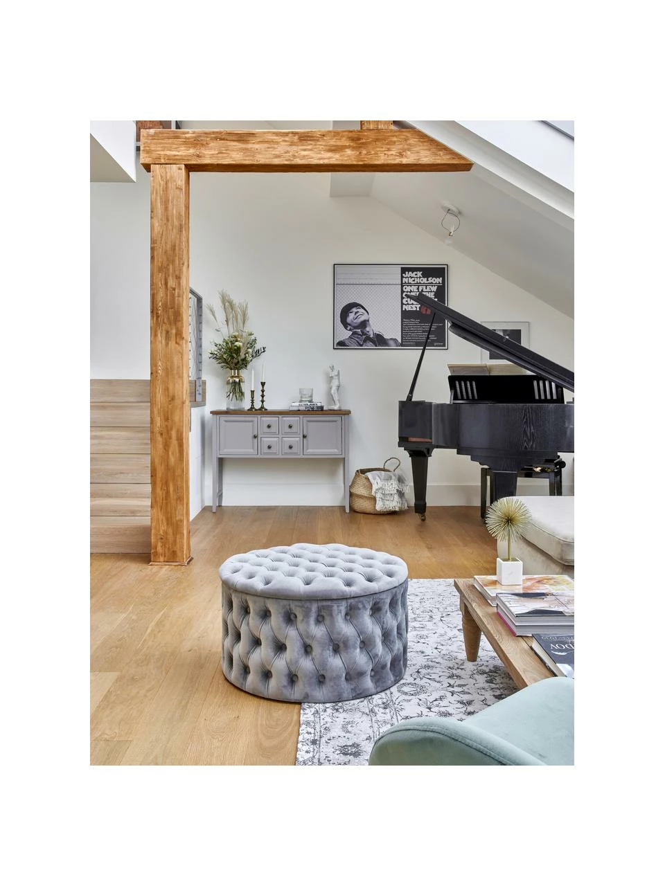 Westwing Collection Pouf coffre XL velours gris Chiara, Ø 70 x haut. 42 cm 3 Westwing Collection Pouf coffre XL velours gris Chiara, Ø 70 x haut. 42 cm – Image 3