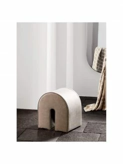 Pouf cuir nubuck brun clair Curved, larg. 36 x long. 42 cm -furniture Soldes Pouf cuir nubuck brun clair Curved 4
