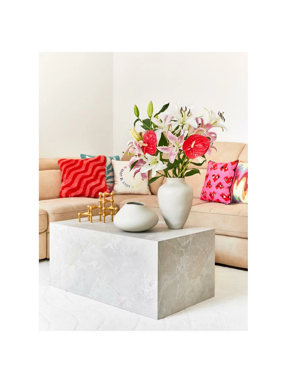 Westwing Collection Table basse aspect travertin Lesley, larg. 90 x haut. 40 cm 2 Westwing Collection Table basse aspect travertin Lesley, larg. 90 x haut. 40 cm – Image 2