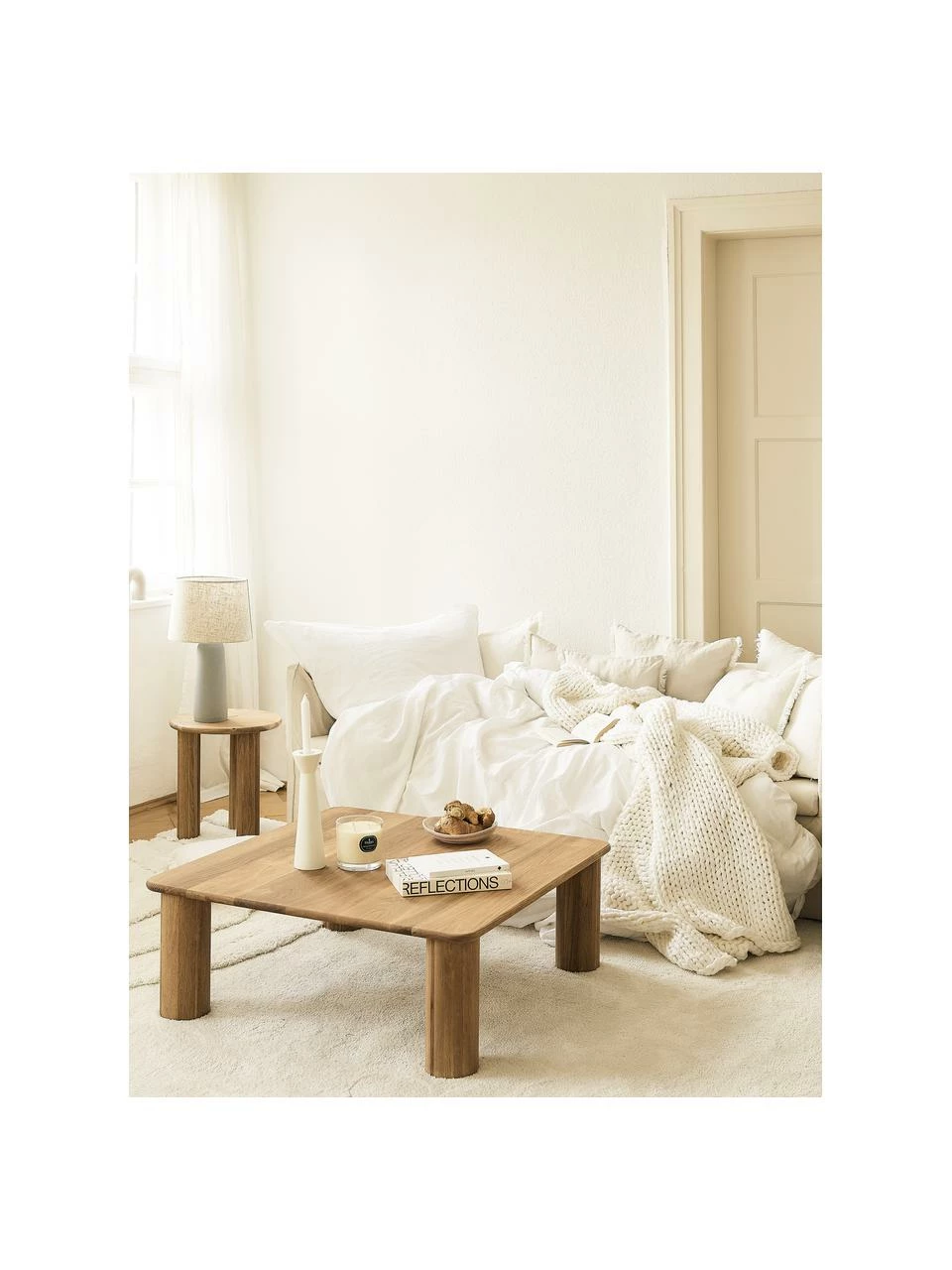 Westwing Collection Table basse bois de chêne Didi, larg. 90 x haut. 35 cm 2 Westwing Collection Table basse bois de chêne Didi, larg. 90 x haut. 35 cm – Image 2