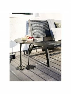 Westwing Collection Table d'appoint décorative en métal Canard, Ø 35 x haut. 45 cm 8 Westwing Collection Table d'appoint décorative en métal Canard, Ø 35 x haut. 45 cm -furniture Soldes Table dappoint decorative en metal Canard 2