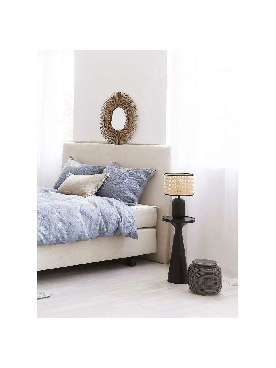 Zuiver Table d'appoint moderne noire Floss, Ø 28 x haut. 56 cm 5 Zuiver Table d'appoint moderne noire Floss, Ø 28 x haut. 56 cm – Image 5