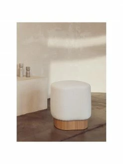 Alex Rivière x Westwing Collection Tabouret tissu bouclé beige clair Yves, larg. 43 x haut. 47 cm -furniture Soldes Tabouret tissu boucle beige clair Yves 2