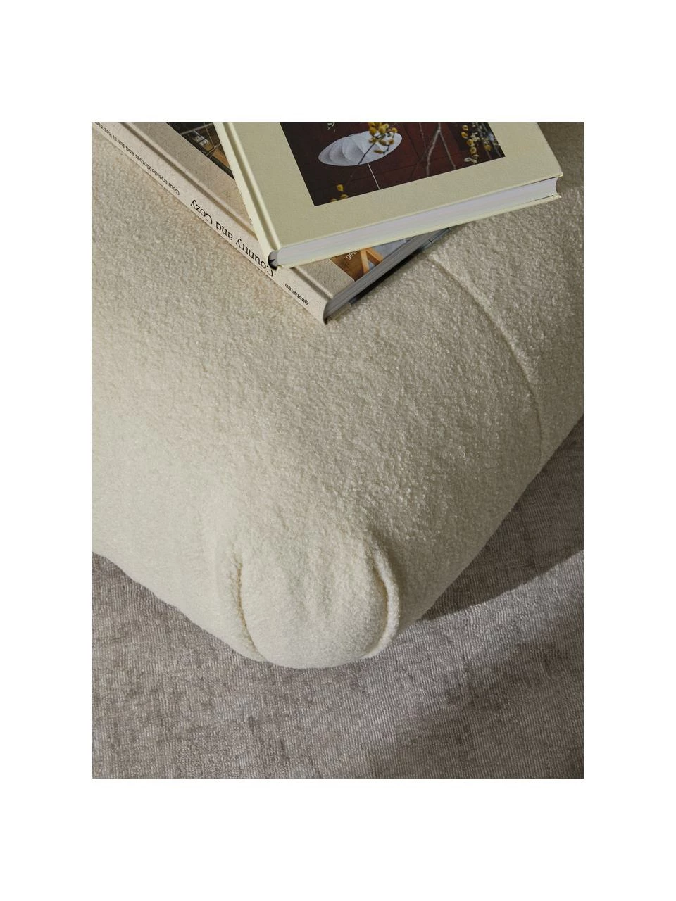 Westwing Collection Tabouret tissu peluche blanc cassé Stanley, larg. 76 x prof. 50 cm 3 Westwing Collection Tabouret tissu peluche blanc cassé Stanley, larg. 76 x prof. 50 cm – Image 3