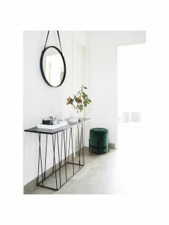 Westwing Collection Tabouret velours vert foncé Haven, ∅ 38 x haut. 45 cm 11 Westwing Collection Tabouret velours vert foncé Haven, ∅ 38 x haut. 45 cm -furniture Soldes Tabouret velours vert fonce Haven 5